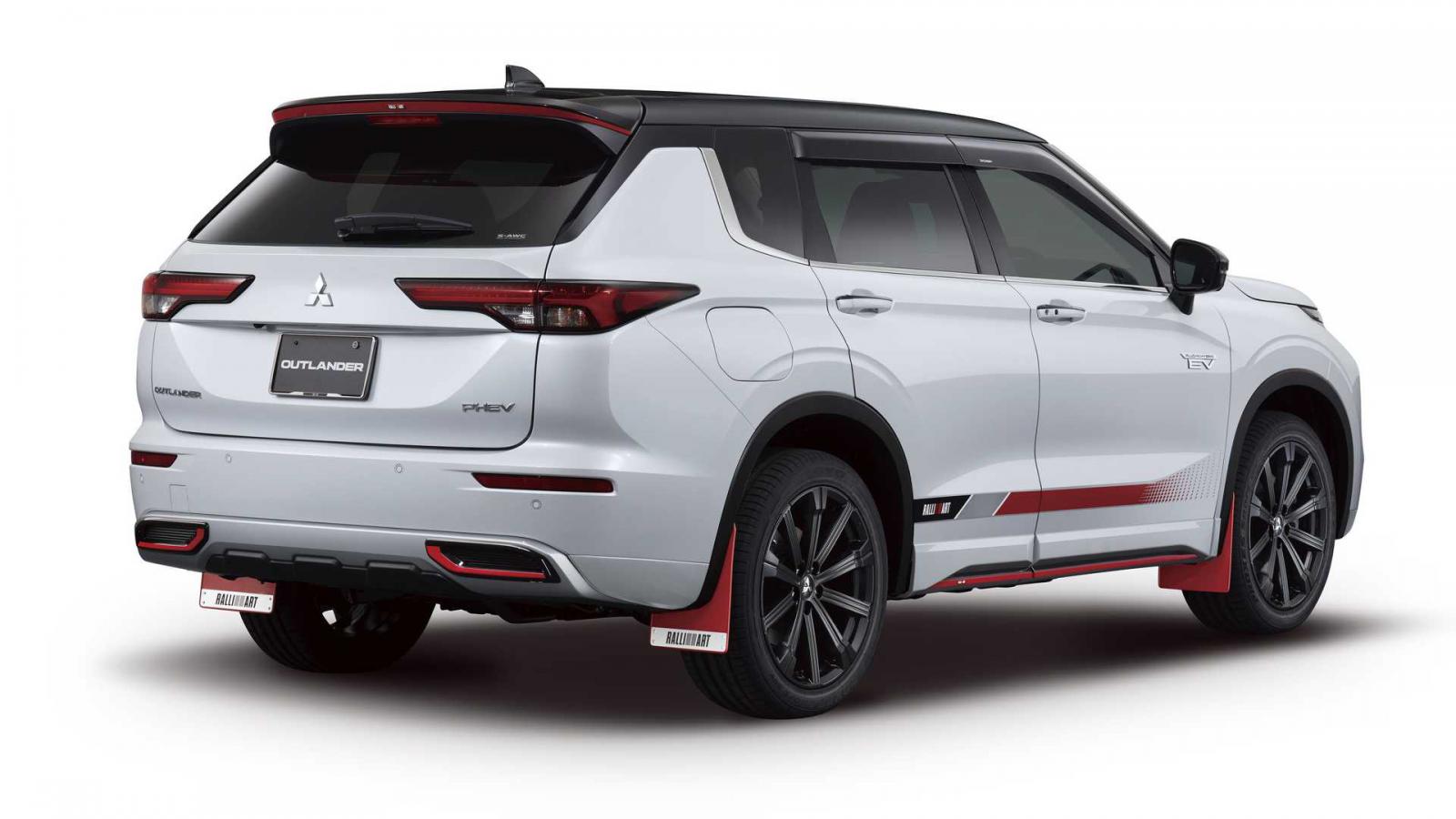 Δύο νέα μοντέλα παρουσιάζει η Mitsubishi Ralliart 